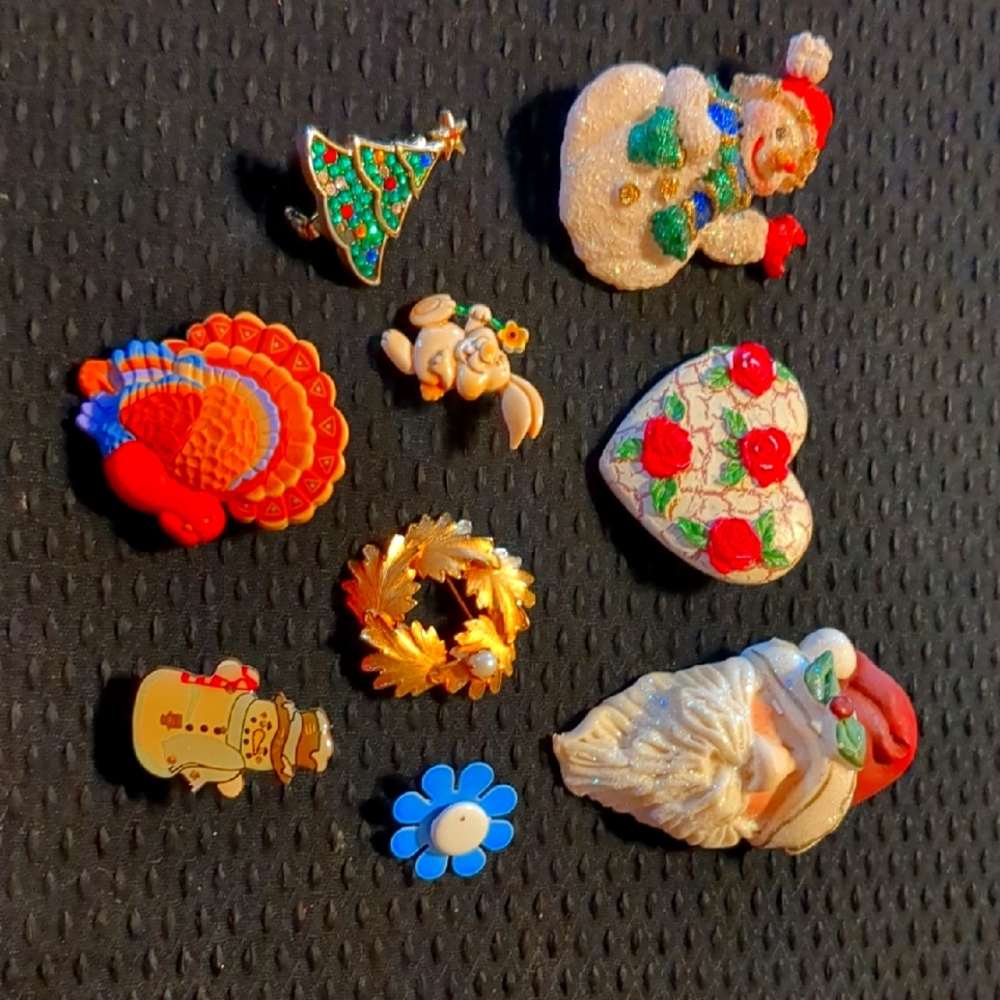 Festive Brooch Set with Santa and Snowman